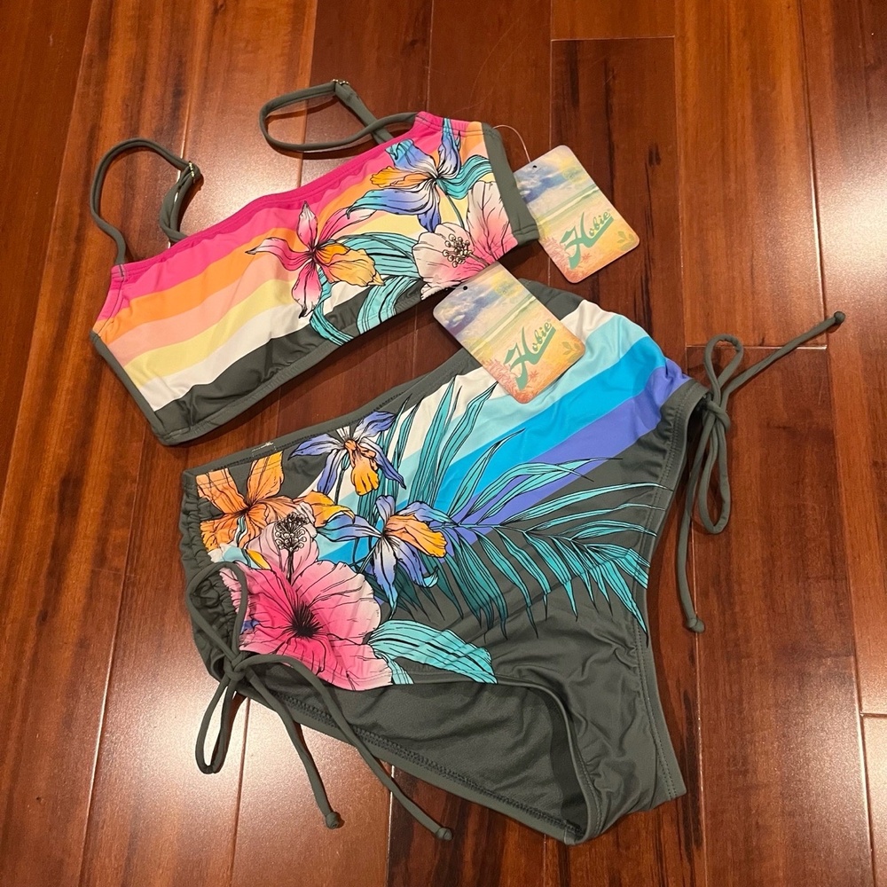 New NWT Hobie Green Multi Bikini Set Swim Floral Ties Padded Bralette Size Small